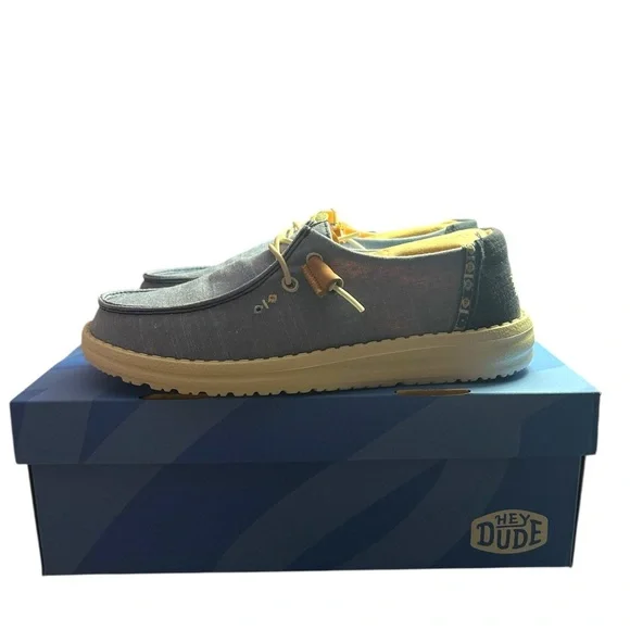 Hey Dude Wendy Boho Light Denim
US Women's 6 - Picture 2 of 11